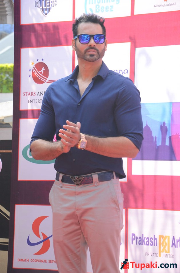 Swach Telangana Trophy(Cinestars Vs Corporators) Pressmeet Photos